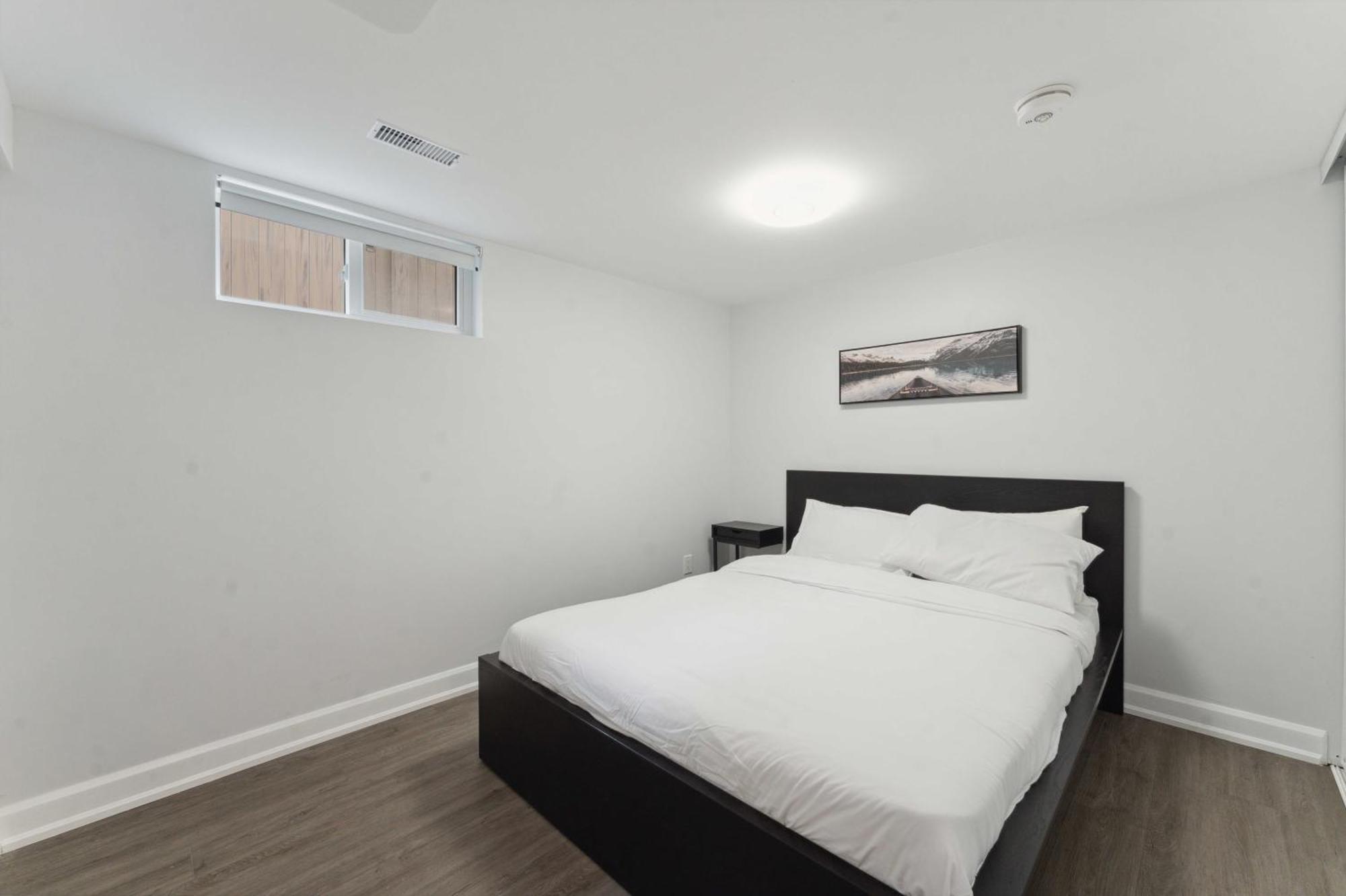 Modern 3Br Suites Отава Екстериор снимка
