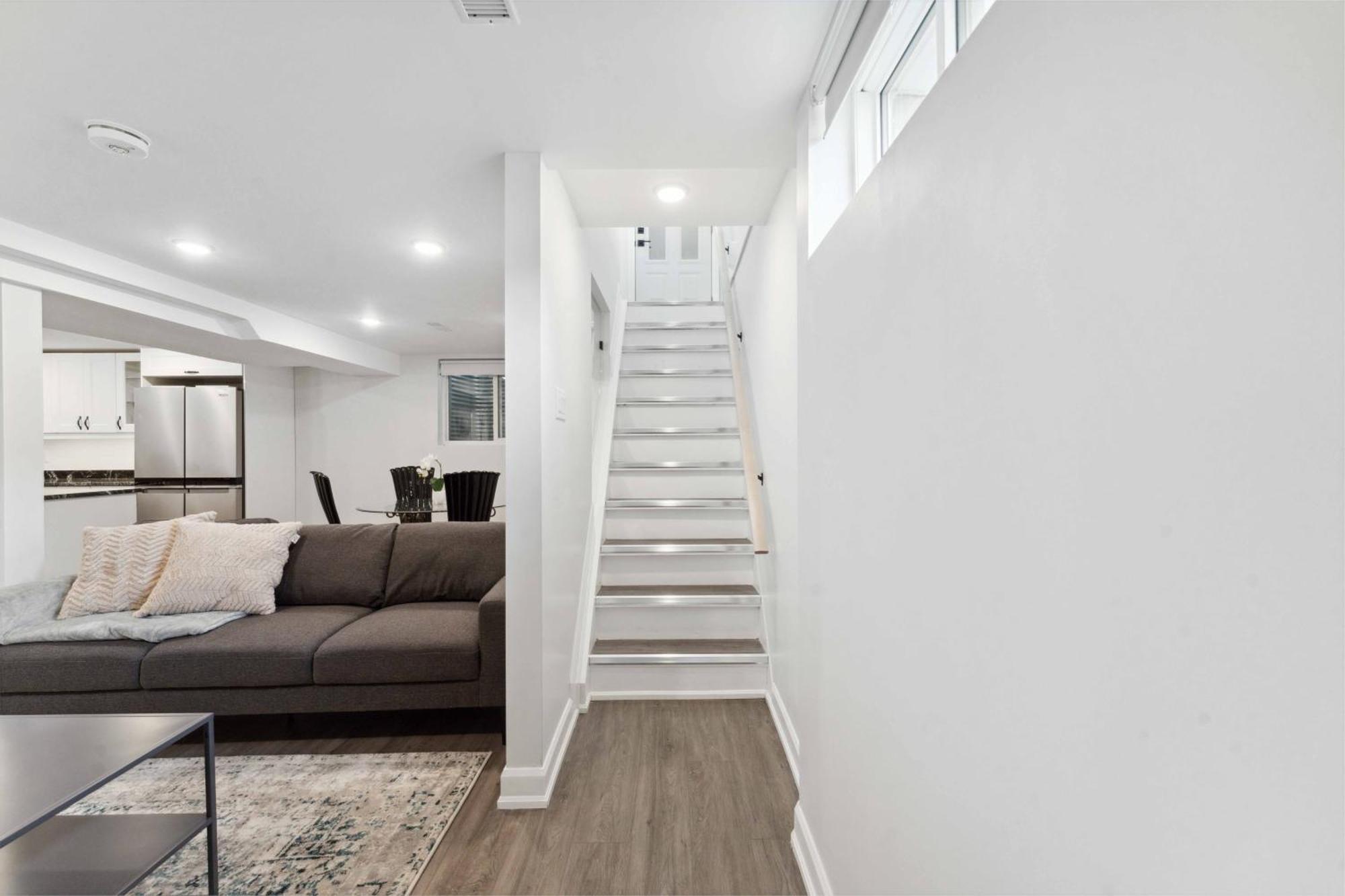Modern 3Br Suites Отава Екстериор снимка