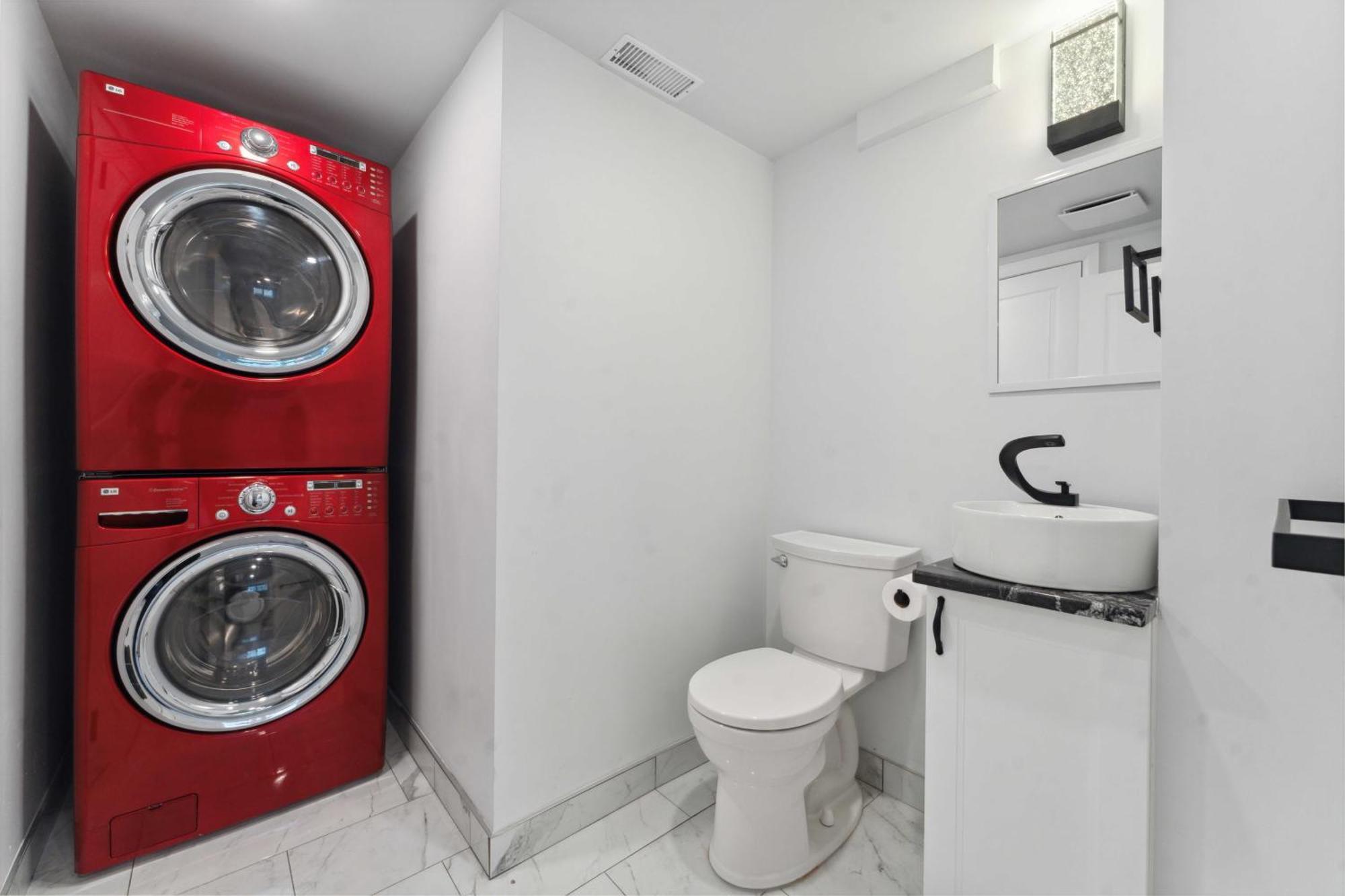 Modern 3Br Suites Отава Екстериор снимка